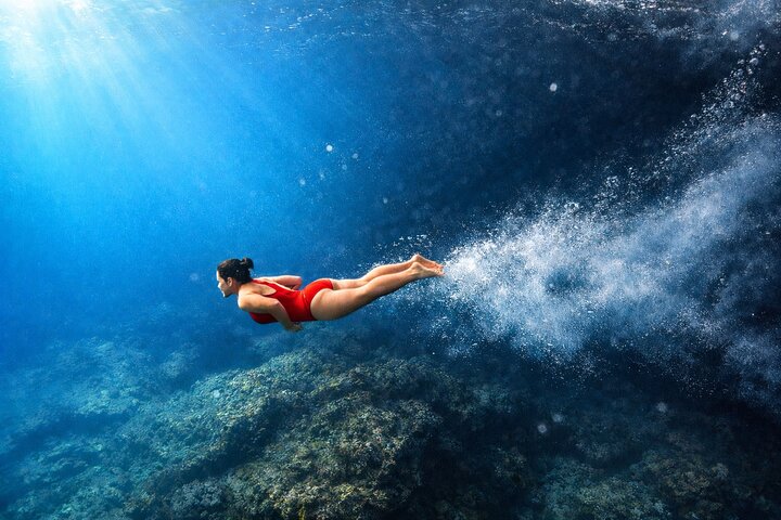 Tour en barco explorando la Cueva Azul, Nuestra Señora de las Rocas y la Bahía de Kotor en Kotor, Montenegro, foto 9 | wizardtrip