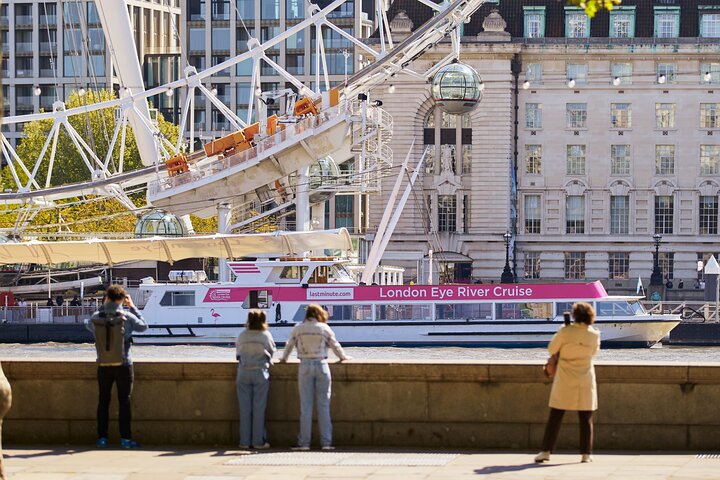 Een schilderachtige 40 minuten durende riviercruise op de Theems in Londen, langs de belangrijkste bezienswaardigheden, foto 10 | wizardtrip