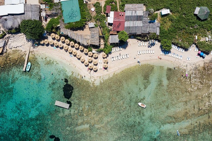 Excursion en bateau pirate tout compris à Pula, Croatie, explorant grottes, phares et îles, photo 38 | wizardtrip