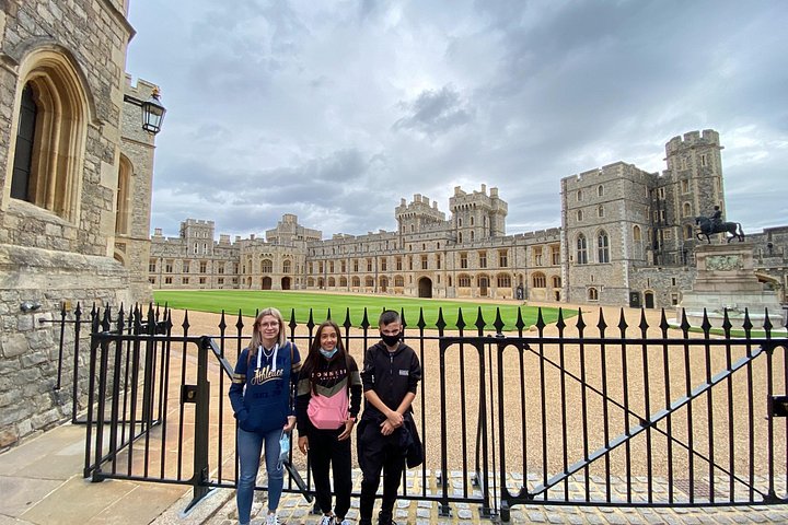Private tour visiting Windsor Castle, Stonehenge, and the Roman Baths in Bath, England, photo 35 | wizardtrip