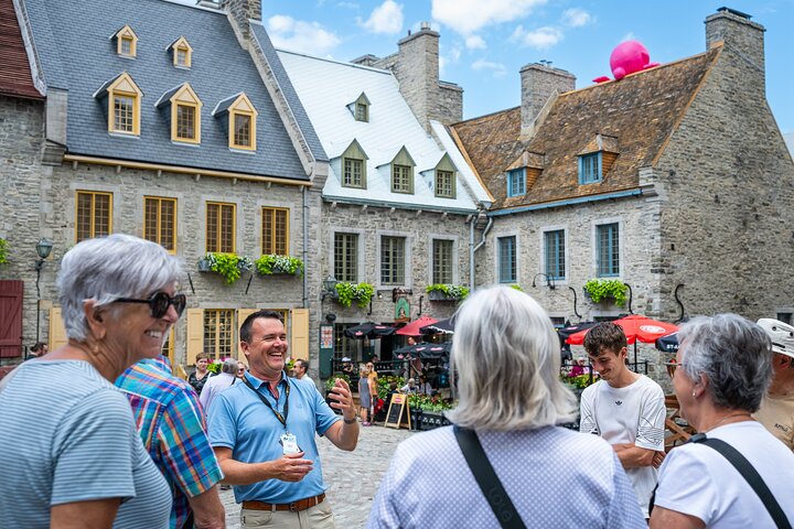 Geführte Besichtigungstour durch die historische Altstadt von Québec, Kanada, mit Sehenswürdigkeiten wie dem Chateau Frontenac, Foto 6 | wizardtrip