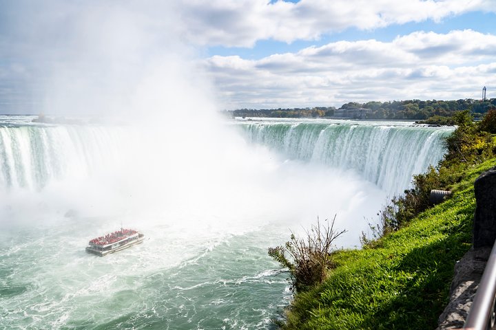 Tagesausflug zu den Niagarafällen von Toronto, inklusive Niagara on the Lake und Bootsfahrt, Foto 30 | wizardtrip