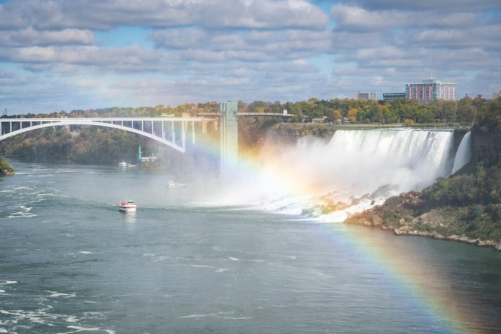 Tagesausflug zu den Niagarafällen von Toronto, inklusive Niagara on the Lake und Bootsfahrt, Foto 32 | wizardtrip