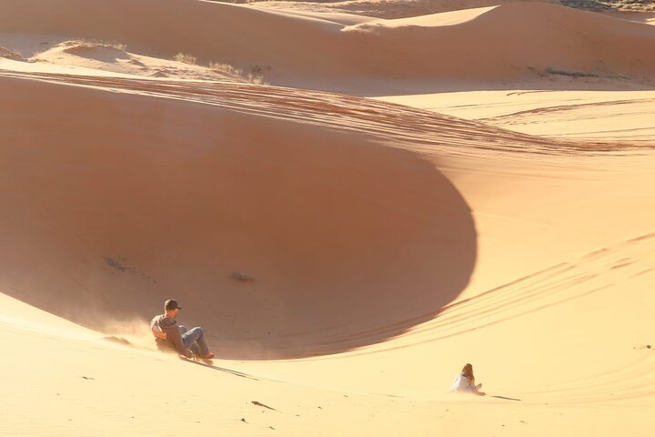 UTV-tur på Coral Pink Sand Dunes og sandboarding | wizardtrip