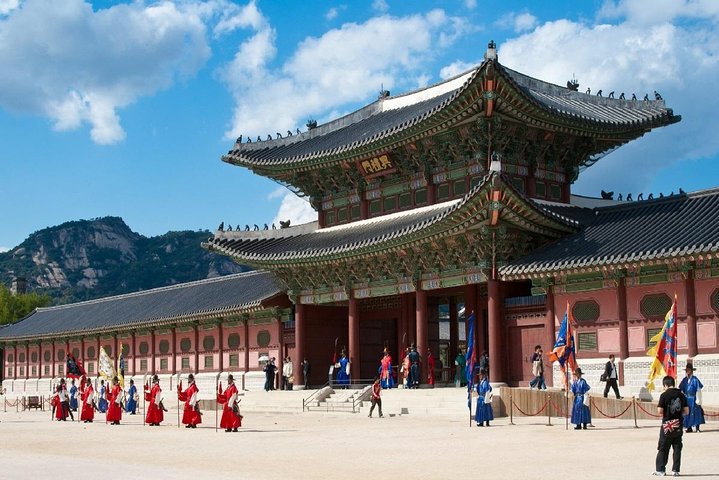 Volledige Dag Koninklijk Paleis & Stadstour Seoul (Groep) (Ophalen) | wizardtrip