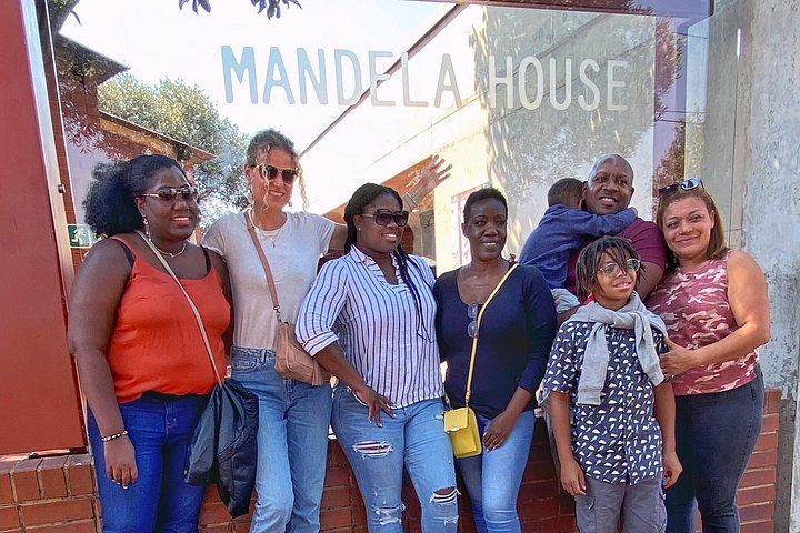 Udforsk Sowetos pulserende kultur og historie på en guidet halvdagstur fra Johannesburg, foto 15 | wizardtrip