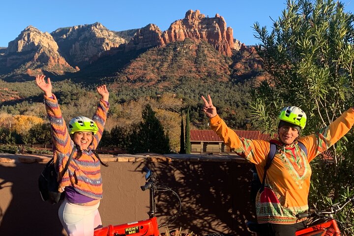 Selvguidet elsykkeltur i Sedona, utforsker ikoniske røde fjellformasjoner og landemerker, foto 15 | wizardtrip