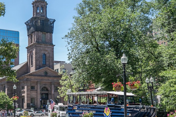 Amphibious Duck Boat tour in Boston, exploring landmarks on land and the Charles River, photo 9 | wizardtrip