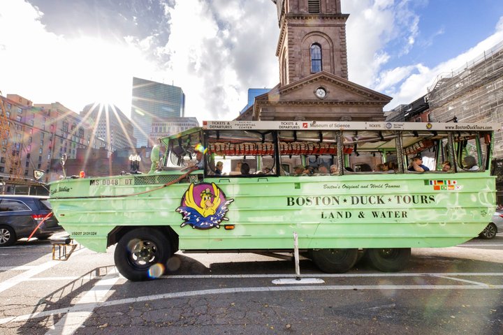 Amphibious Duck Boat tour in Boston, exploring landmarks on land and the Charles River, photo 10 | wizardtrip