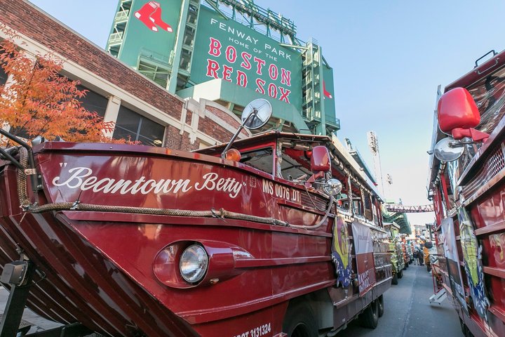 Amphibious Duck Boat tour in Boston, exploring landmarks on land and the Charles River, photo 11 | wizardtrip