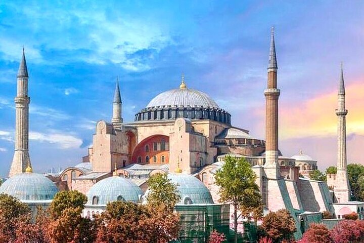 Visite guidée privée des sites historiques d'Istanbul, incluant la Mosquée Bleue, Sainte-Sophie et le Palais de Topkapi, photo 8 | wizardtrip