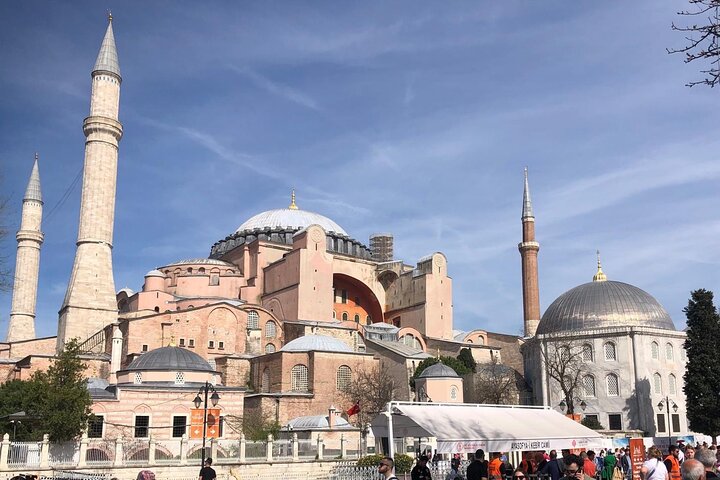 Visite guidée privée des sites historiques d'Istanbul, incluant la Mosquée Bleue, Sainte-Sophie et le Palais de Topkapi, photo 9 | wizardtrip