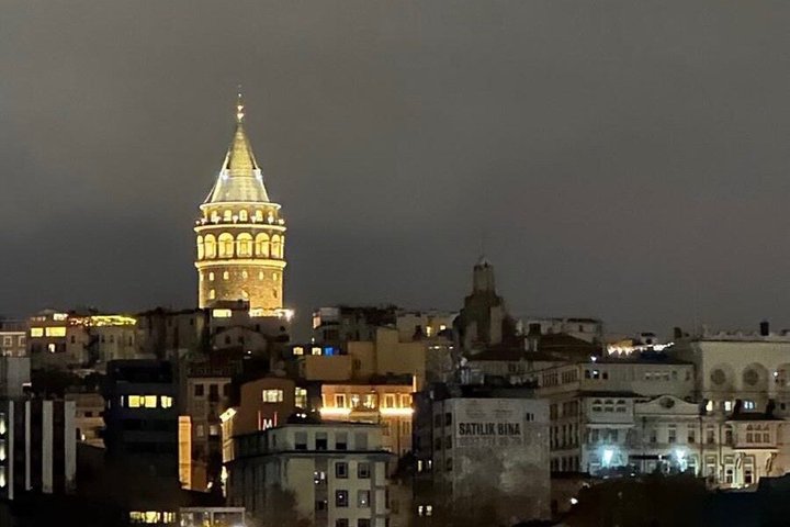 Visite guidée privée des sites historiques d'Istanbul, incluant la Mosquée Bleue, Sainte-Sophie et le Palais de Topkapi, photo 16 | wizardtrip