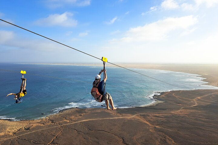 Vivi l'emozione della zipline sull'Oceano Atlantico a Capo Verde, foto 17 | wizardtrip