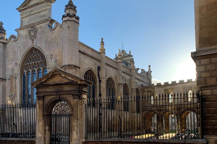 En uhyggelig spøgelsestur gennem de historiske gader og kollegier i Cambridge om natten, foto 8 | wizardtrip