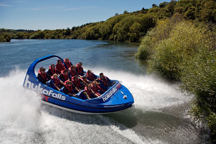 Esaltante giro in jet boat sul fiume Waikato fino alle Huka Falls, Taupo, Nuova Zelanda, foto 11 | wizardtrip