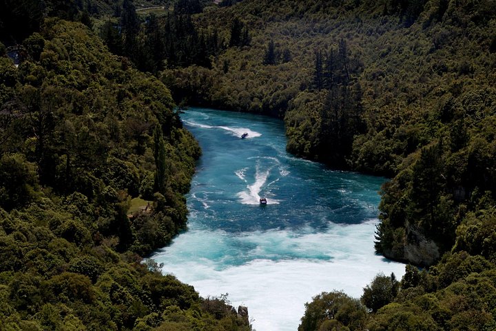 Esaltante giro in jet boat sul fiume Waikato fino alle Huka Falls, Taupo, Nuova Zelanda, foto 12 | wizardtrip