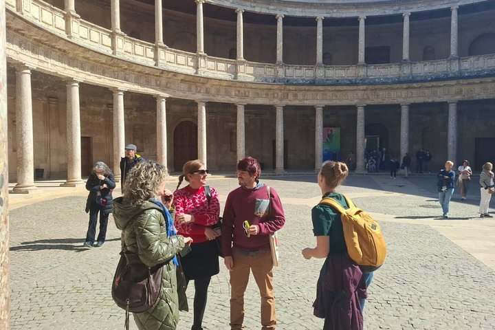 Privat guidad tur av Alhambra-palatskomplexet och trädgårdarna i Granada, Spanien, foto 12 | wizardtrip