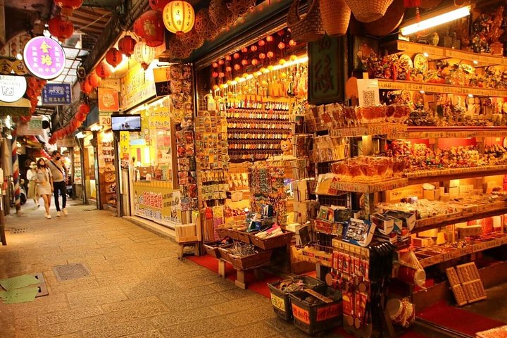 Tagesausflug von Taipeh zum Yehliu Geopark, zur Jiufen Altstadt und zur Pingxi Himmelslaterne, Foto 25 | wizardtrip