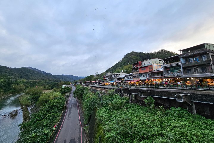 Tagesausflug von Taipeh zum Yehliu Geopark, zur Jiufen Altstadt und zur Pingxi Himmelslaterne, Foto 33 | wizardtrip