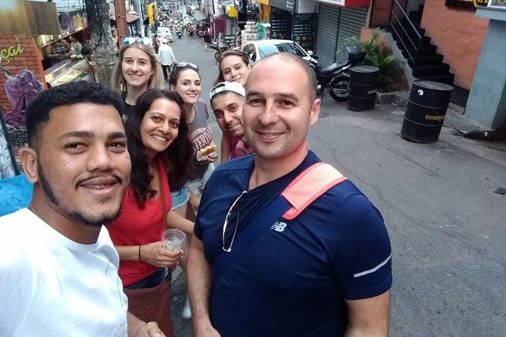 Een begeleide wandeltocht door de levendige straten van de Rocinha favela in Rio de Janeiro, Brazilië, foto 35 | wizardtrip