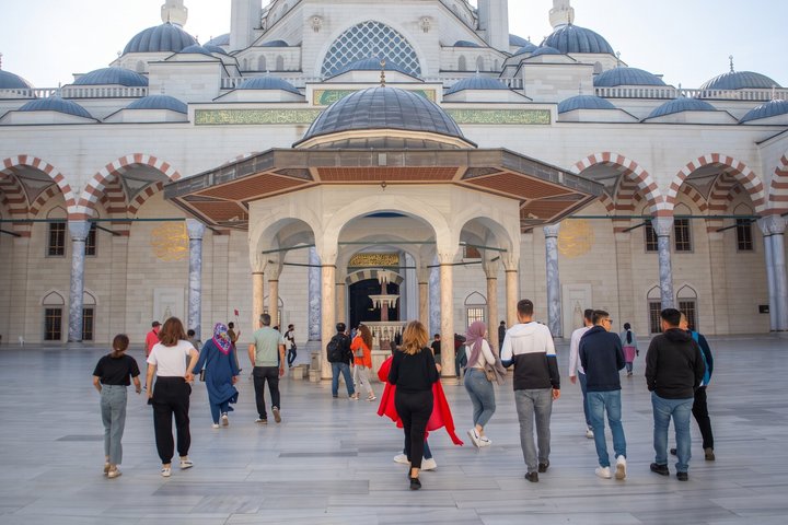 Heldagstur i Istanbul, der dækker både asiatiske og europæiske sider, inklusive Bosporus-cruise og kabelbane, foto 8 | wizardtrip