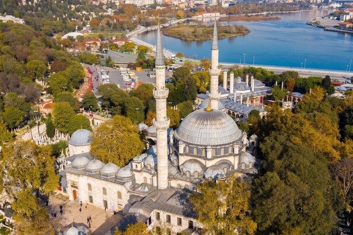 Heldagstur i Istanbul, der dækker både asiatiske og europæiske sider, inklusive Bosporus-cruise og kabelbane, foto 28 | wizardtrip