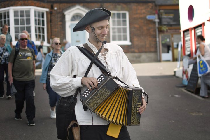 Ontdek de rijke geschiedenis en wereldwijde connecties van Falmouth tijdens deze boeiende verhalende wandeltocht, foto 7 | wizardtrip