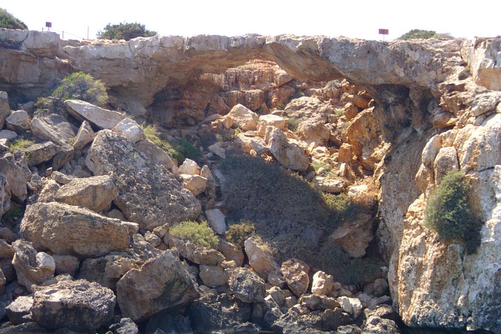 Nyd et afslappende dagkrydstogt til Blue Lagoon og Turtle Cove fra Ayia Napa, Cypern, med svømning og frokost, foto 9 | wizardtrip