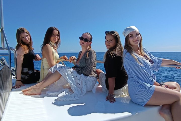 Nyd et afslappende dagkrydstogt til Blue Lagoon og Turtle Cove fra Ayia Napa, Cypern, med svømning og frokost, foto 18 | wizardtrip
