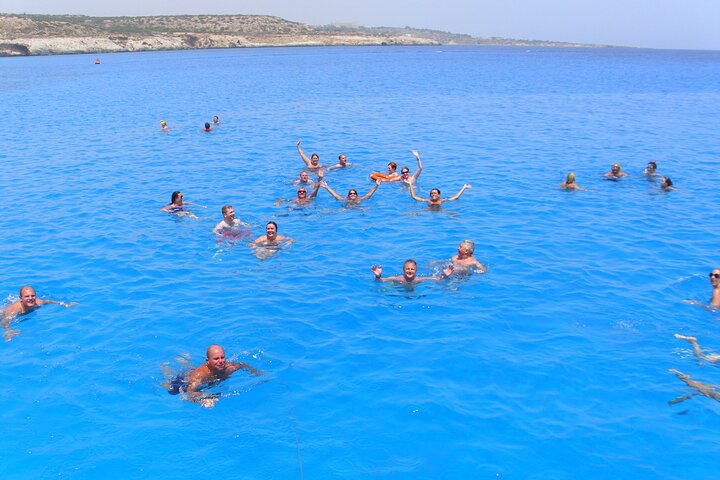 Nyd et afslappende dagkrydstogt til Blue Lagoon og Turtle Cove fra Ayia Napa, Cypern, med svømning og frokost, foto 23 | wizardtrip
