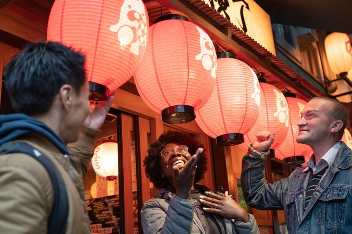 En personlig gåtur i Tokyos forskellige kvarterer, templer og moderne vartegn med en lokal guide, foto 18 | wizardtrip