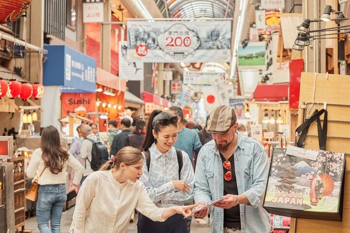 Tour privato guidato a piedi alla scoperta dei monumenti, della cultura e delle gemme nascoste di Osaka con una guida locale, foto 6 | wizardtrip