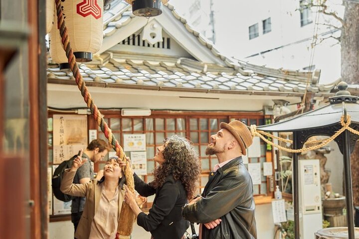 Tour privato guidato a piedi alla scoperta dei monumenti, della cultura e delle gemme nascoste di Osaka con una guida locale, foto 14 | wizardtrip