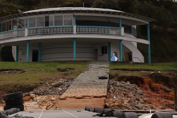 Explorez les rues colorées de Guatapé, l'emblématique Pierre du Peñol et l'Hacienda La Manuela lors d'une excursion en bus thématique depuis Medellín, photo 16 | wizardtrip