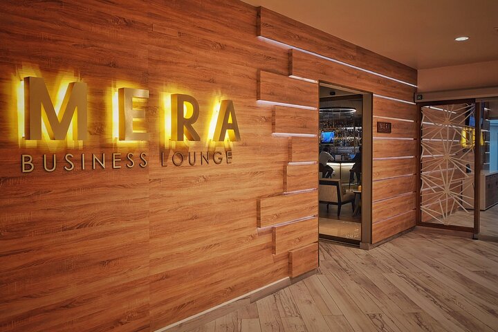 Salon VIP Mera à l'aéroport international de Cancún | wizardtrip
