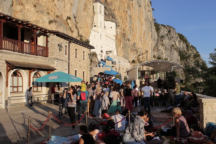 Naturskjønn tur i Montenegros fjell, canyoner og klostre, foto 10 | wizardtrip