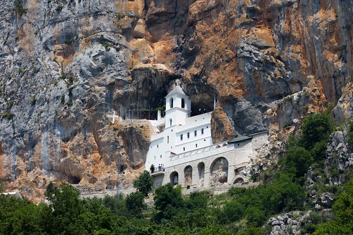 Naturskjønn tur i Montenegros fjell, canyoner og klostre, foto 38 | wizardtrip