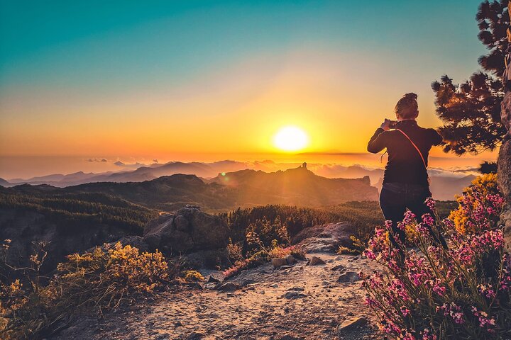 The Volcano Heart Tour: Vandretur, Smagsprøver og Solnedgangsoplevelse | wizardtrip