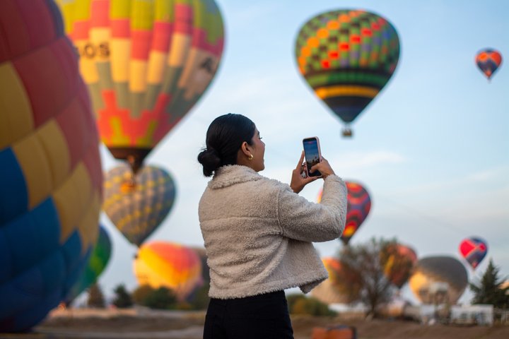 Vol en montgolfière au-dessus des pyramides de Teotihuacan au lever du soleil, Mexico, photo 13 | wizardtrip