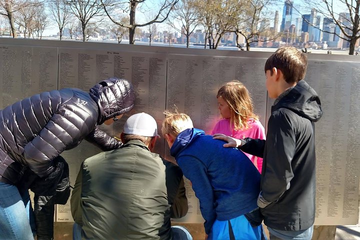 Privat omvisning på Frihetsgudinnen og Ellis Island i New York City, foto 7 | wizardtrip