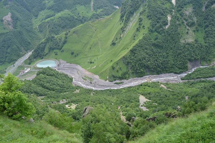 Tour panoramico della Strada Militare Georgiana con il Castello di Ananuri, Gudauri e la Chiesa della Trinità di Gergeti vicino al Monte Kazbegi, foto 29 | wizardtrip