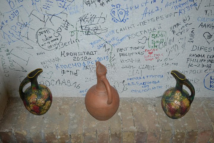 Tour of Georgia's Kakheti wine region, visiting Sighnaghi, Bodbe, and Telavi, photo 12 | wizardtrip