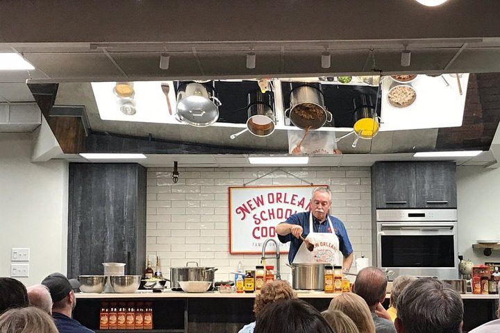 Apprenez à cuisiner les classiques de la Nouvelle-Orléans comme le gumbo et le jambalaya dans un cours de démonstration dans le quartier français, photo 11 | wizardtrip