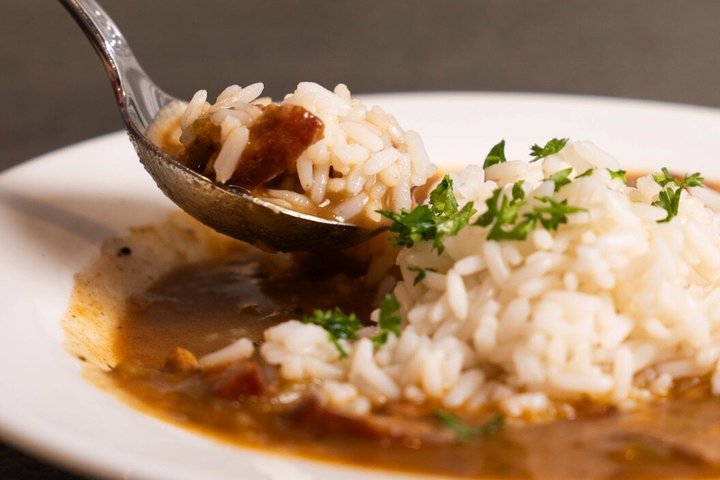 Apprenez à cuisiner les classiques de la Nouvelle-Orléans comme le gumbo et le jambalaya dans un cours de démonstration dans le quartier français, photo 16 | wizardtrip