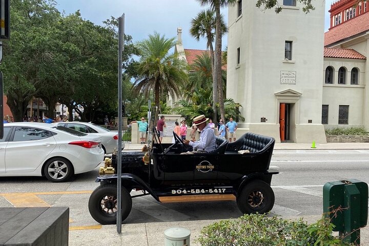 Step back in time with a private historical tour | wizardtrip