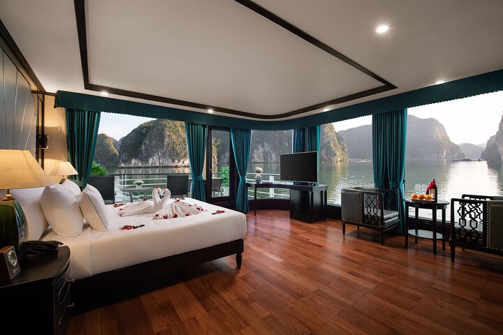 2-Dages Luksus Halong & Lan Ha Bay Aspira Cruise fra Hanoi | wizardtrip