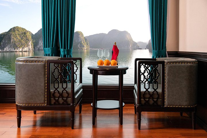 Luxe overnachtingscruise in Halong Bay en Lan Ha Bay, Vietnam, met activiteiten aan boord en schilderachtige uitzichten, foto 16 | wizardtrip