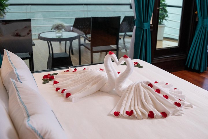 Luxe overnachtingscruise in Halong Bay en Lan Ha Bay, Vietnam, met activiteiten aan boord en schilderachtige uitzichten, foto 18 | wizardtrip
