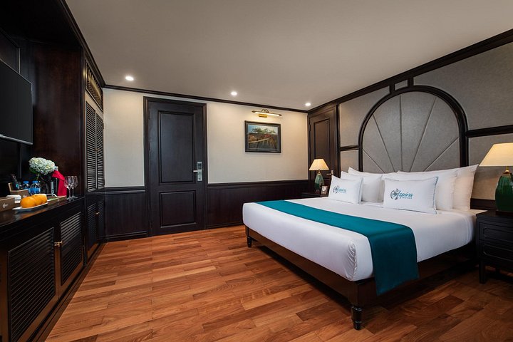 Luxe overnachtingscruise in Halong Bay en Lan Ha Bay, Vietnam, met activiteiten aan boord en schilderachtige uitzichten, foto 23 | wizardtrip